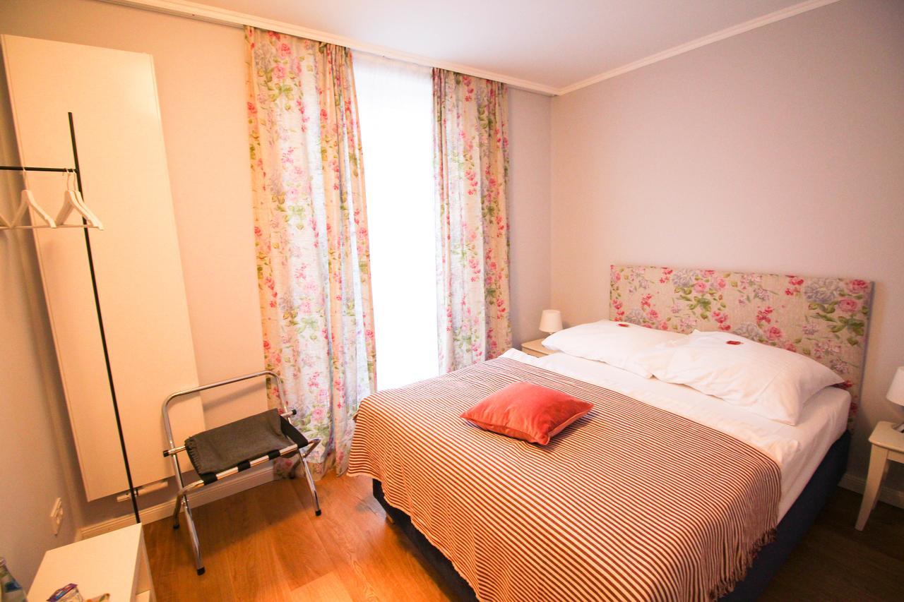 Das Kleine Hotel In Muenchen Екстер'єр фото